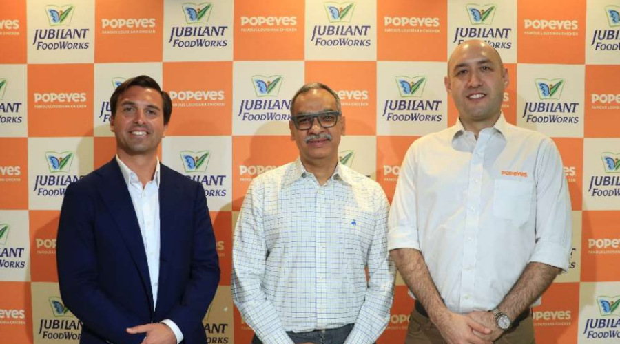 JFL and RBI celebrate Popeyes® first anniversary and reinforce their